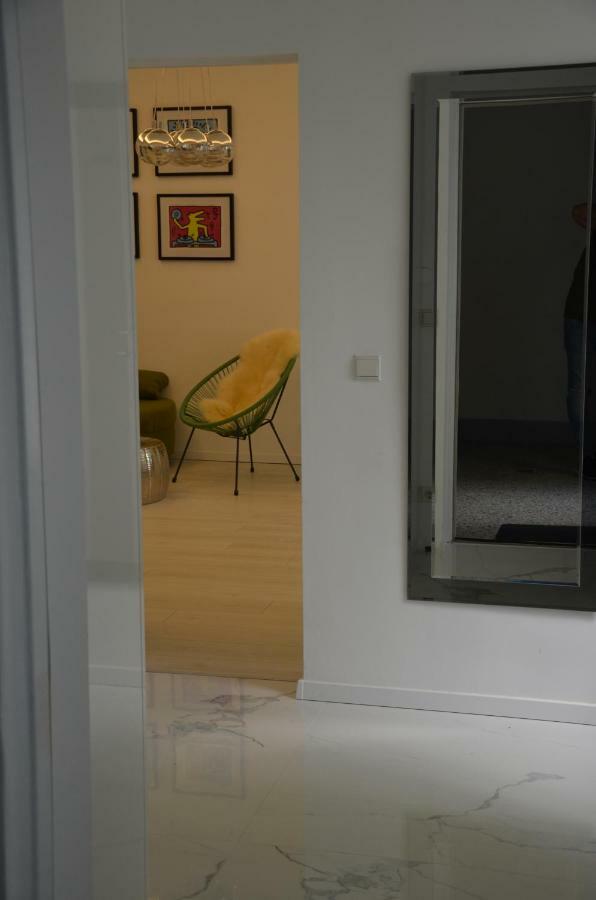 Modern City Apt, Next To Metro 비엔나 외부 사진