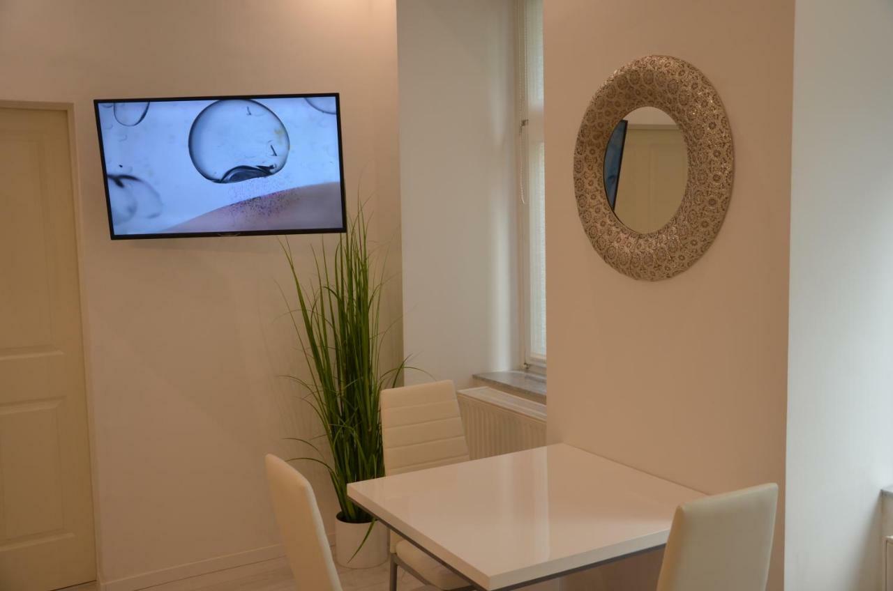 Modern City Apt, Next To Metro 비엔나 외부 사진